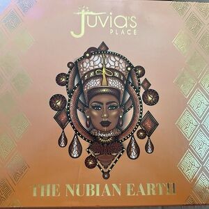 Juvia’s Place The Nubian Earth Set